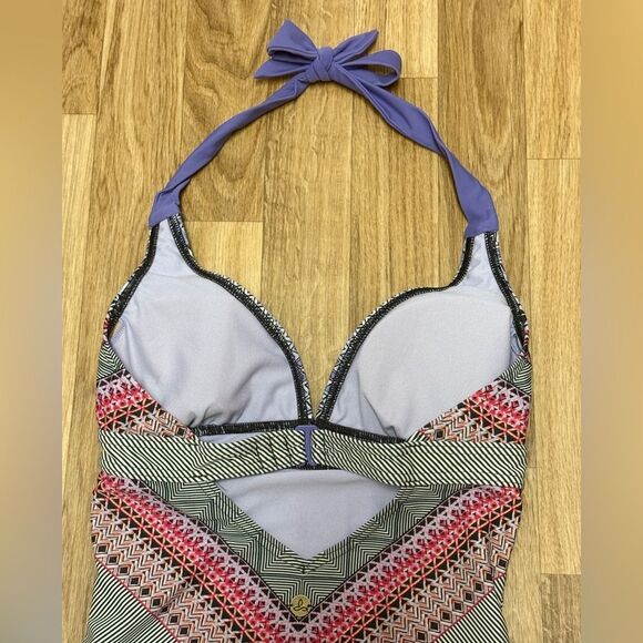 PrAna Women’s One Piece Swimsuit - Picture 6 of 7